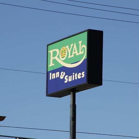 Royalinn & Suites Burlington Exterior photo
